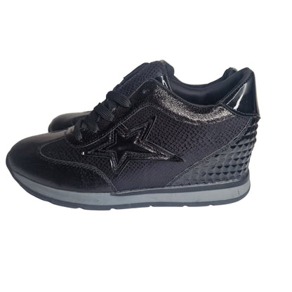 Sneakers Pasarela Concept Negras con Cuña Interior y Plantilla Extraíble