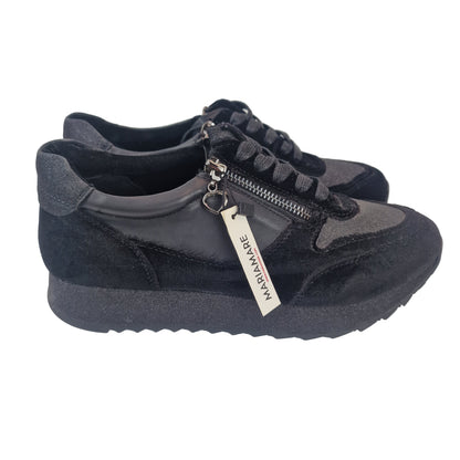 Deportiva Glitter Negro Maria Mare
