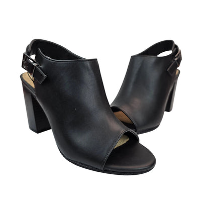 Sandalia Peep-Toe Mustang en Negro con Tacón Bloque de 8cm
