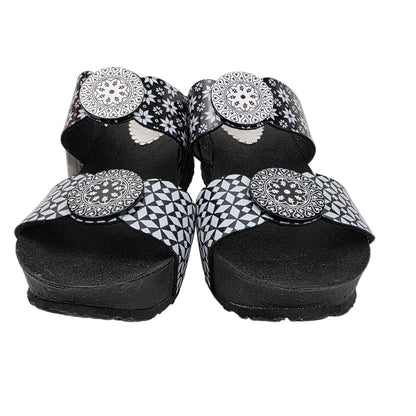 Sandalia de Cuña Desigual Luxury Alhambra Blanco y Negro - Pasarela Concept