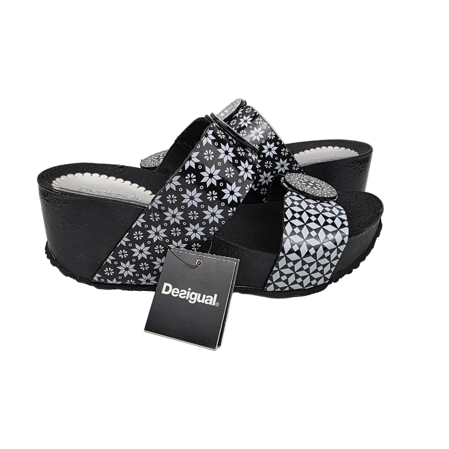 Sandalia de Cuña Desigual Luxury Alhambra Blanco y Negro - Pasarela Concept
