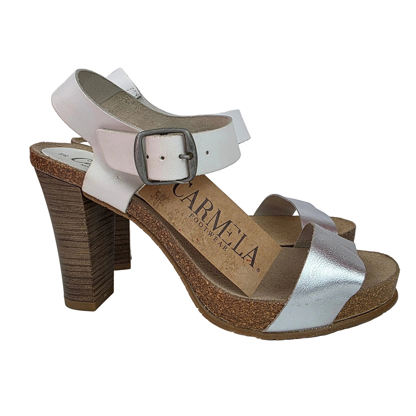 Sandalia de Tacón Carmela de Piel Blanca y Plata Metalizada – Pasarela Concept