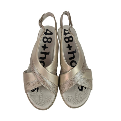 Sandalias 48 Horas de Piel con Tiras Cruzadas y Plantilla de Gel