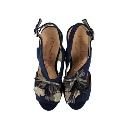 Sandalias de Cuña Pasarela Concept Azul Marino con Borlas Metalizadas