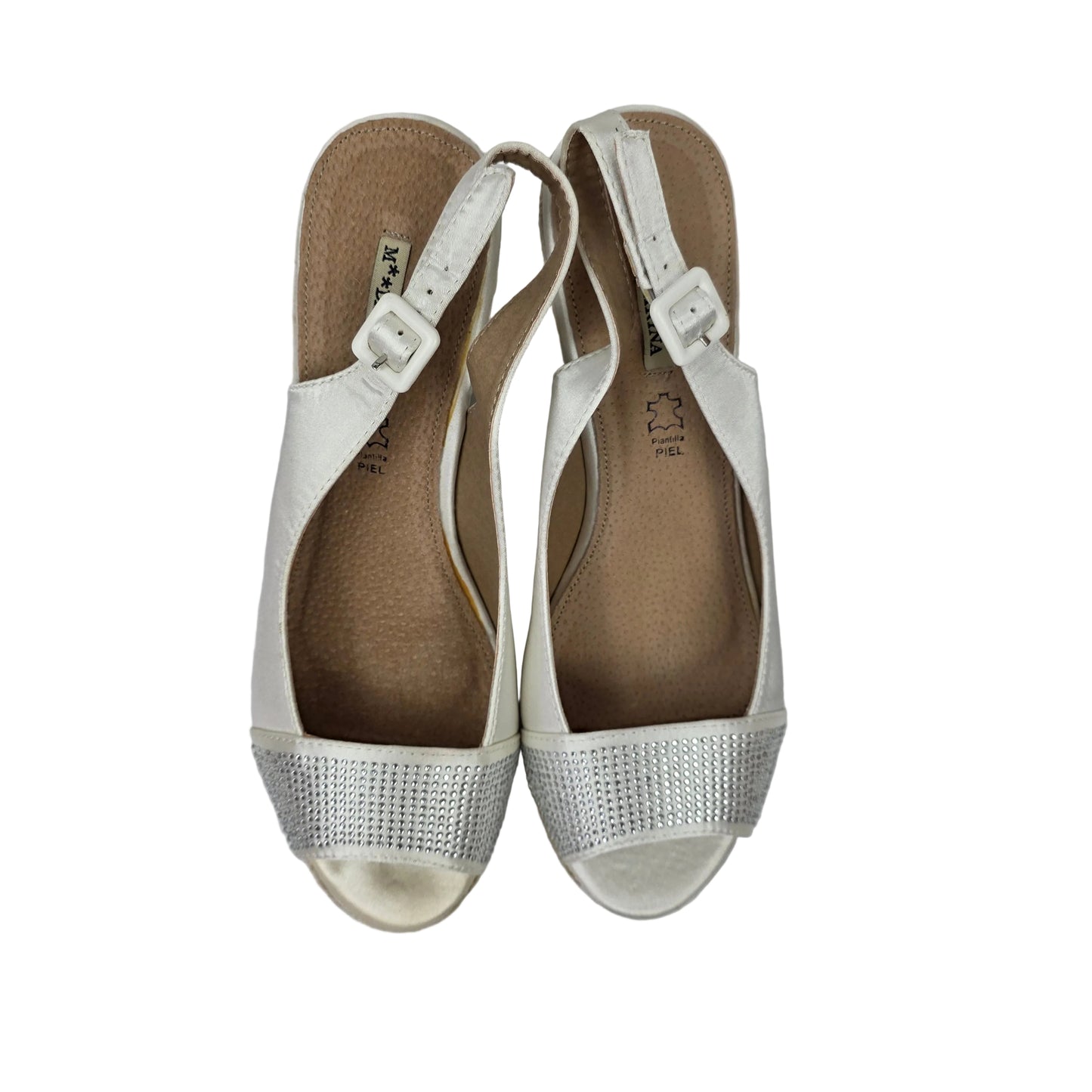 Sandalia de Cuña Pasarela Concept en Raso Blanco con Strass y Encaje