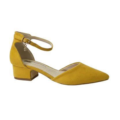 Zapato de Salón Xti Mostaza con Pulsera y Plantilla de Piel - Selección Pasarela Concept