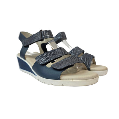 Sandalia Joyca de Piel Azul Marino y Metalizada con Plantilla de Gel Acolchada – Pasarela Concept