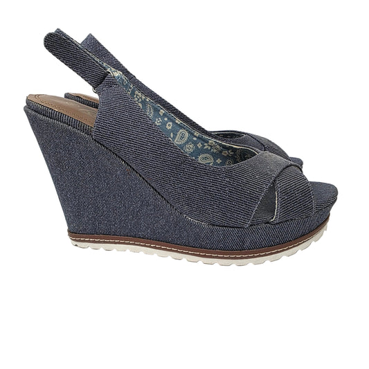 Sandalia de Cuña Refresh Vaquera Denim con Forro Floral – Pasarela Concept