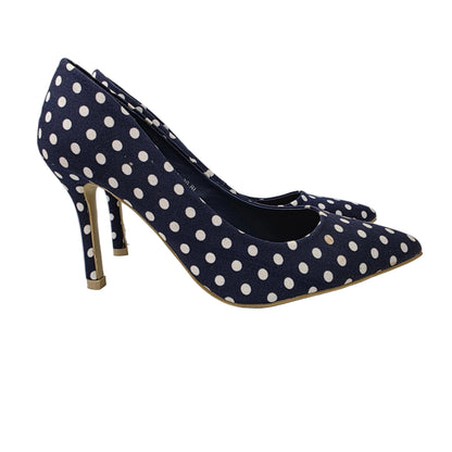 Zapatos de Salón Stiletto Azul Marino con Estampado de Lunares – Pasarela Concept
