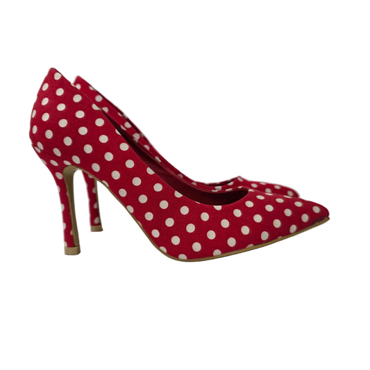 Zapatos de Salón Stiletto Rojos con Estampado de Lunares – Pasarela Concept