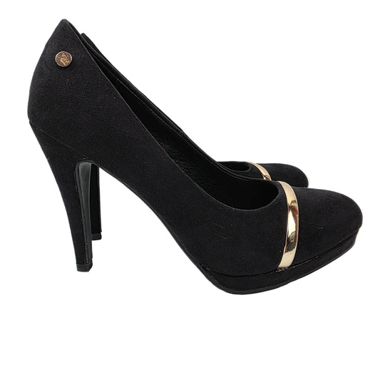 Zapatos de Salón Xti de Antelina Negra con Detalle Oro y Plataforma – Pasarela Concept