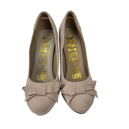 Zapatos de Salón Xti de Antelina Nude Rosa con Lazo de Pedrería y Plataforma – Pasarela Concept