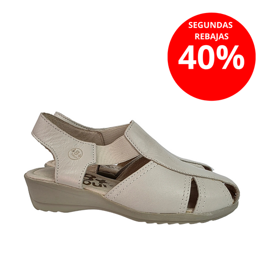 Sandalias de Piel 48 Horas Beige con Cuña de Confort y Elásticos